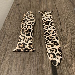 Leopard Apple Watch band